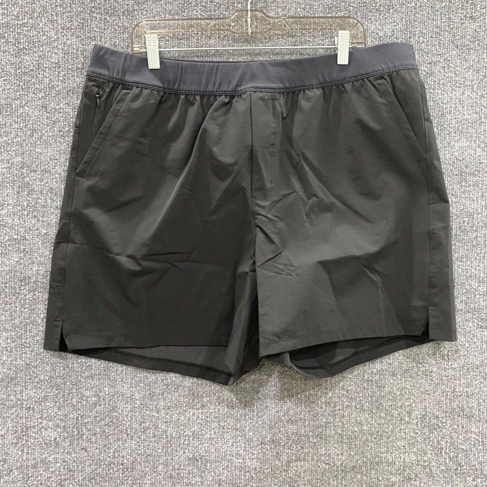 Public Rec Flex Short 5.5 Mens 40 Black Water Resistant Athletic Shorts NWT